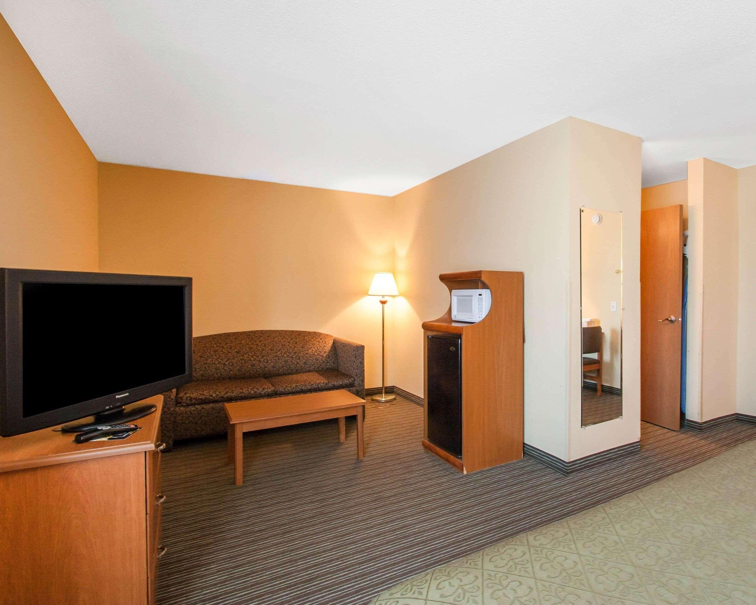 Quality Inn Joplin I-44 מראה חיצוני תמונה