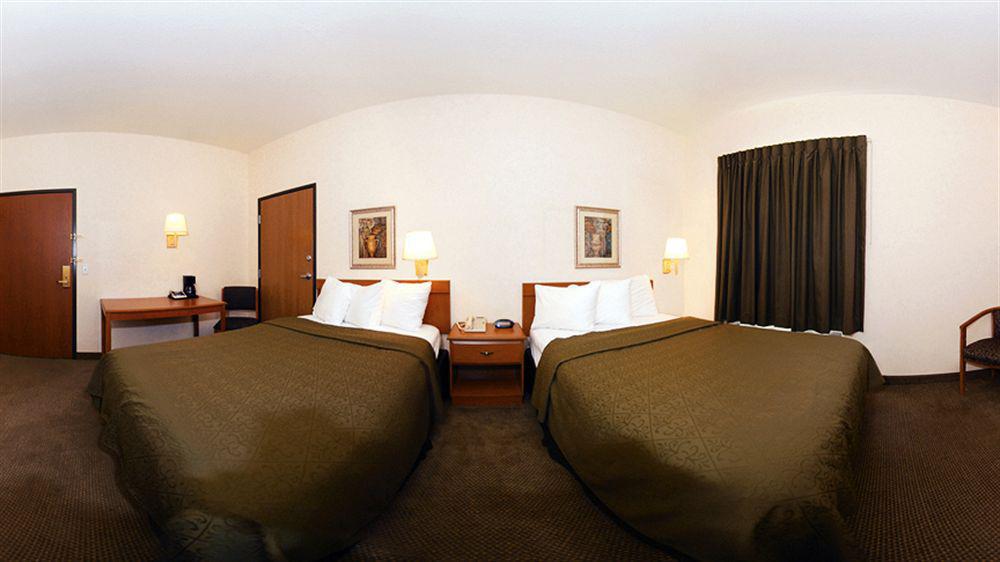 Quality Inn Joplin I-44 מראה חיצוני תמונה